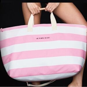 Victoria's Secret Pink and White Zippered Bag